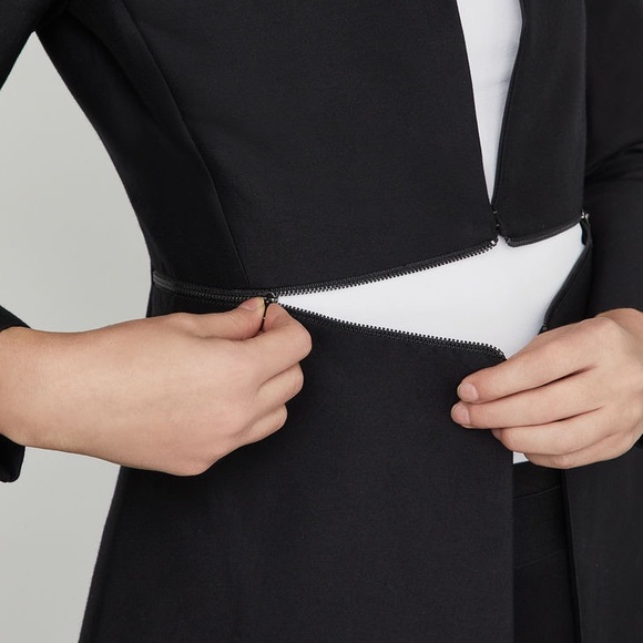 BCBG all time top sell tuxedo-inspired jacket black - Picture 7 of 8